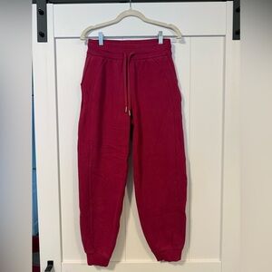 Lululemon Women’s Scuba High Rise Jogger